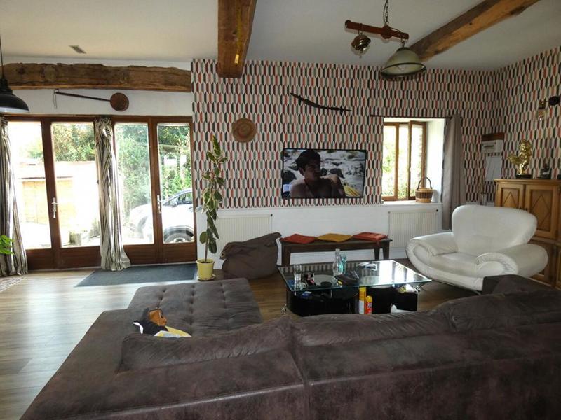 Maison - 180 m² - 6 pièces