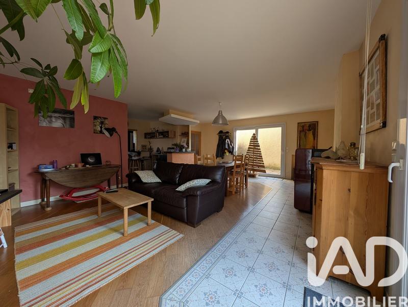 Maison - 140 m² - 4 pièces