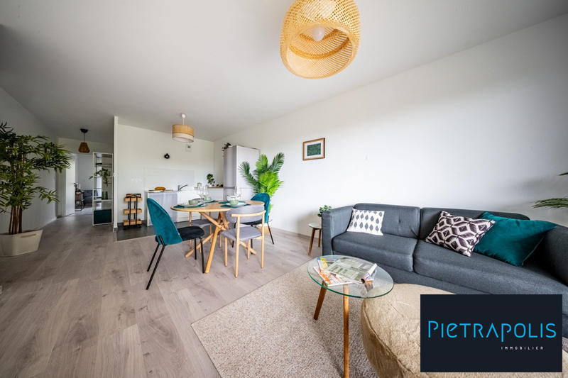 Appartement - 74 m² - 4 pièces