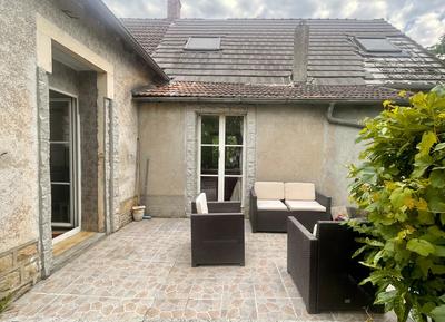 Maison de village - 134 m² - 6 pièces