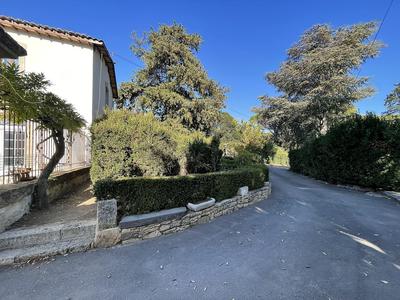 Bastide - 379 m² - 9 pièces