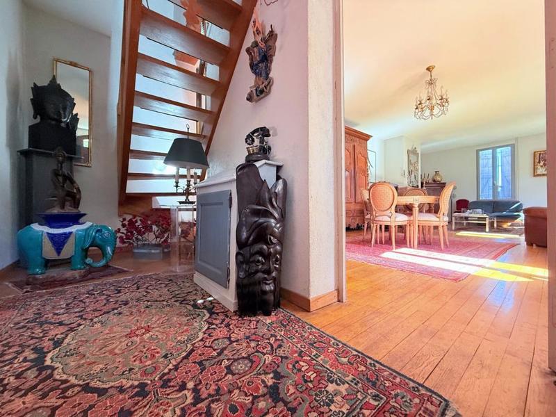 Maison de ville - 200 m² - 5 pièces