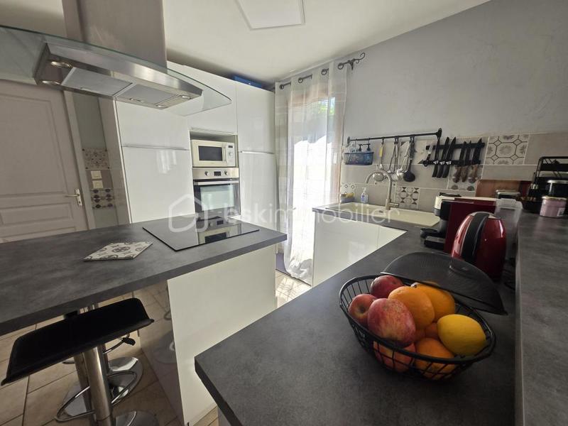 Pavillon - 137 m² - 6 pièces