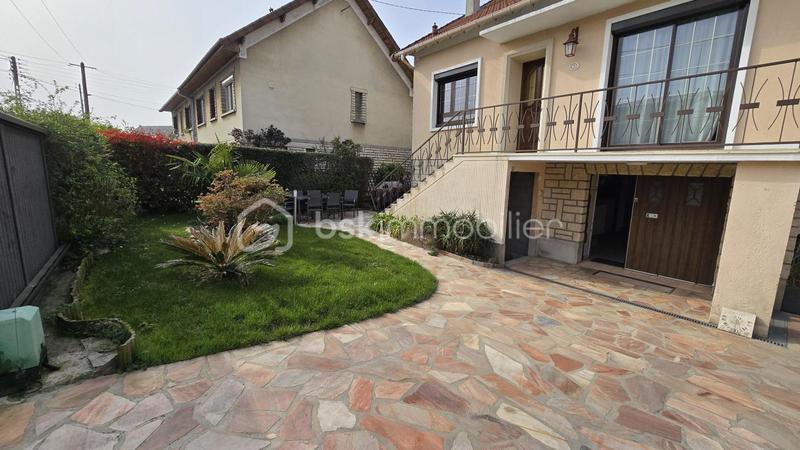 Maison - 88 m² - 5 pièces