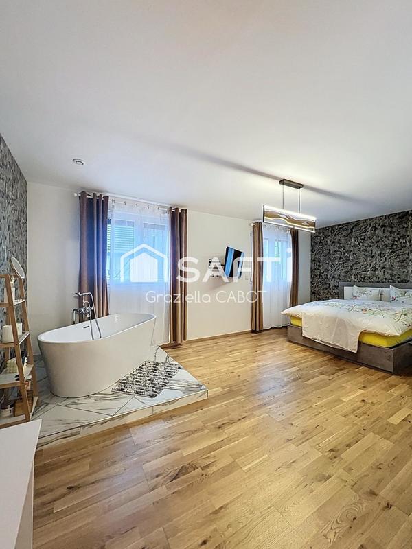 Maison - 136 m² - 4 pièces