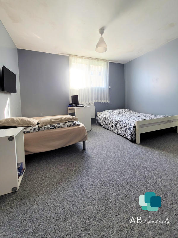 Maison traditionnelle - 138 m² - 5 pièces