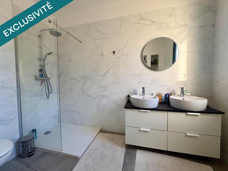 Maison - 95 m² - 5 pièces