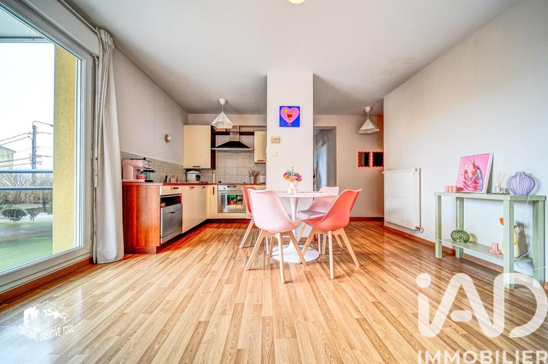 Appartement - 60 m² - 3 pièces