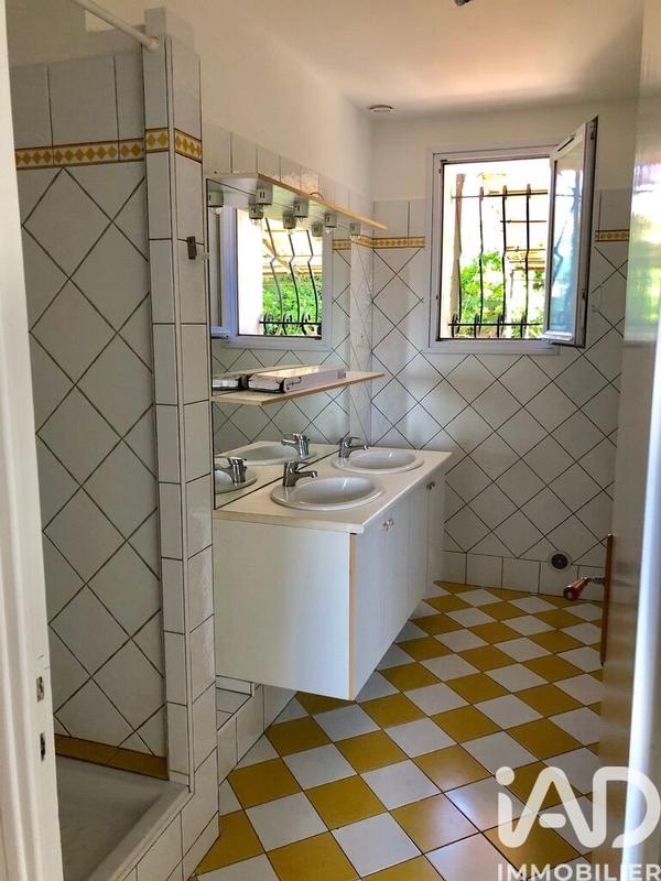 Appartement - 81 m² - 3 pièces