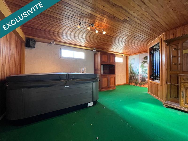 Maison - 182 m² - 6 pièces