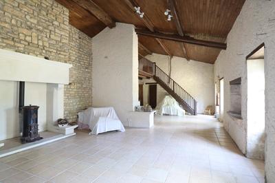 Maison - 218 m² - 8 pièces