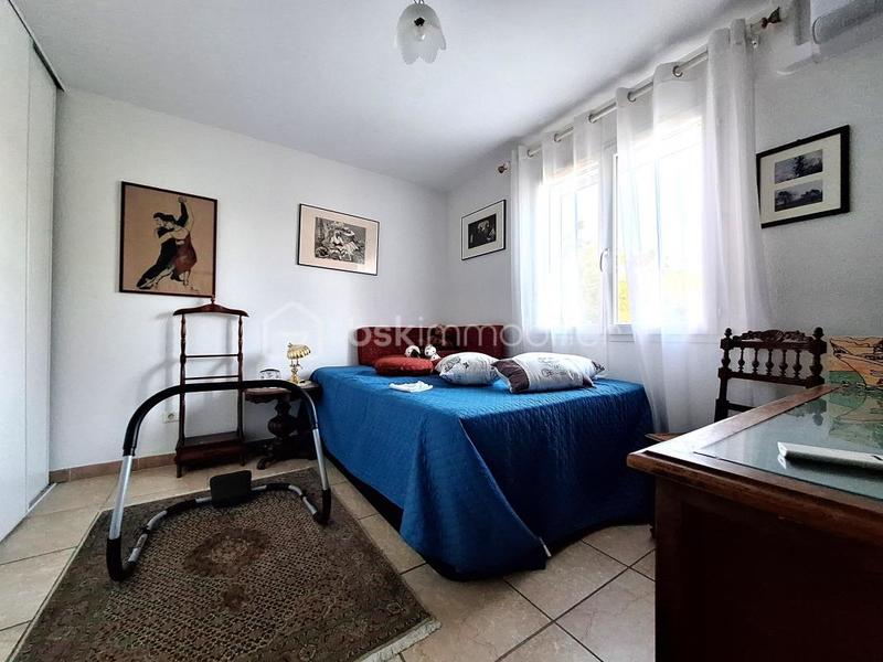 Villa - 90 m² - 4 pièces