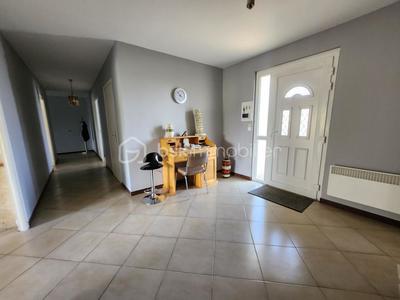 Pavillon - 233 m² - 6 pièces