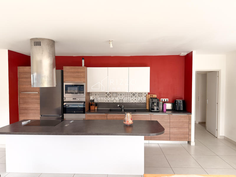 Maison - 129 m² - 6 pièces