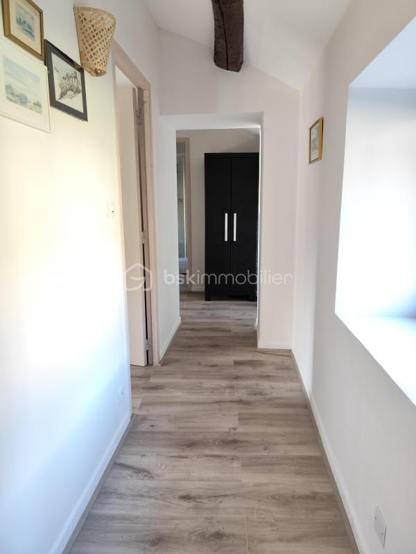 Maison en pierre - 74 m² - 3 pièces