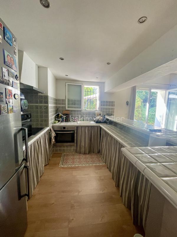 Propriété - 160 m² - 6 pièces