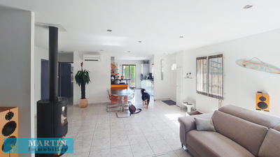 Villa - 121 m² - 7 pièces