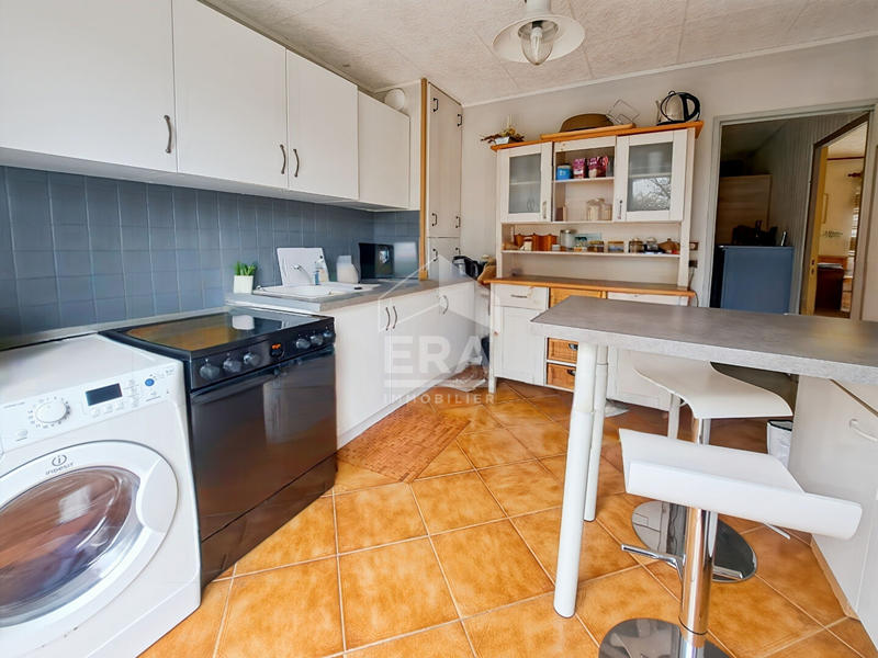 Maison - 93 m² - 4 pièces