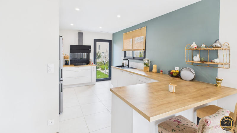 Maison - 85 m² - 3 pièces