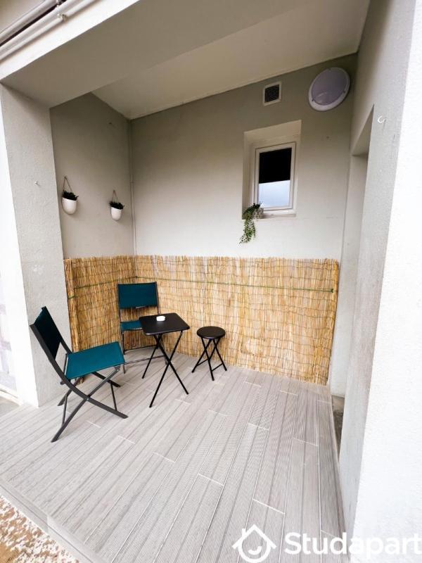 Chambre - 13 m² - 1 pièce