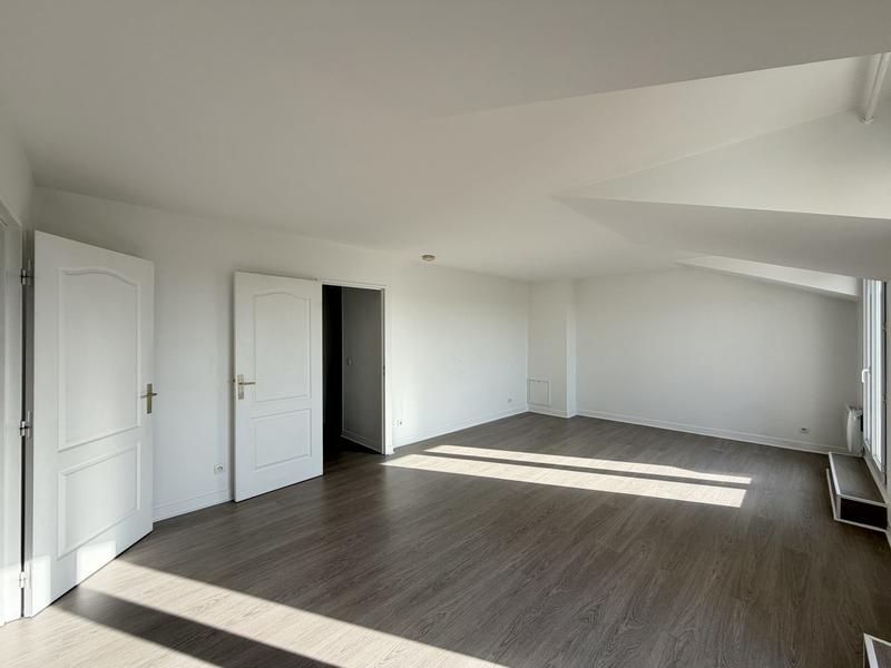 Appartement - 75 m² - 3 pièces