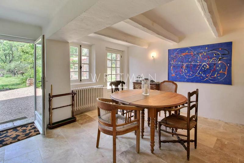 Villa - 168 m² - 6 pièces