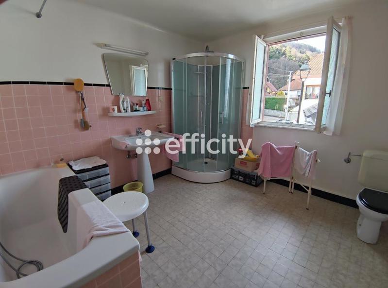 Maison - 146 m² - 6 pièces