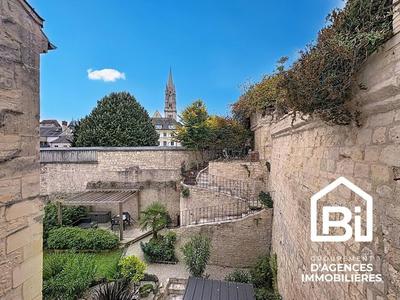 Studio - 24 m² - 1 pièce