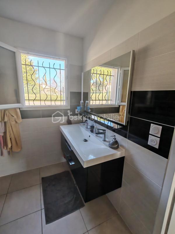 Maison traditionnelle - 126 m² - 5 pièces