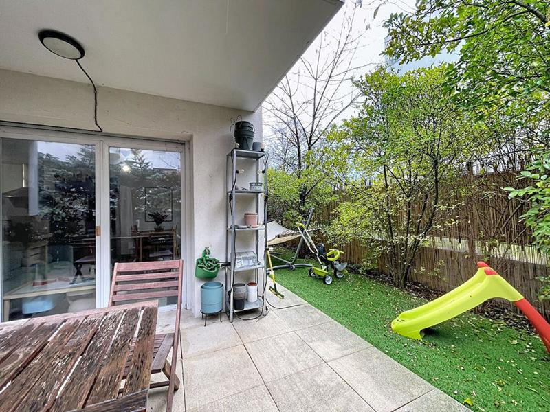 Appartement - 70 m² - 4 pièces