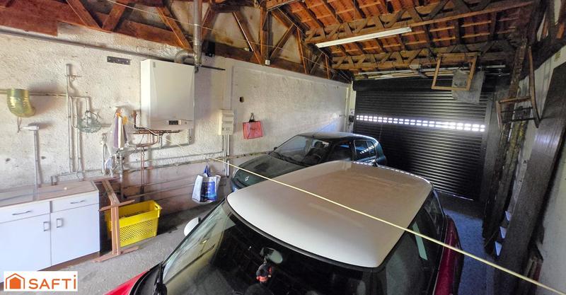 Maison - 200 m² - 9 pièces