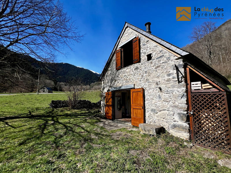 Maison ancienne - 110 m² - 3 pièces