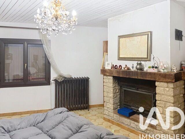 Maison - 225 m² - 7 pièces