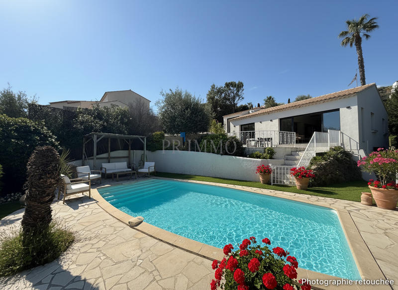 Villa - 145 m² - 5 pièces