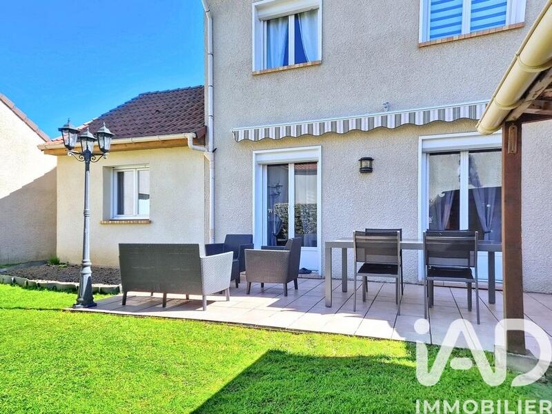 Maison - 112 m² - 6 pièces