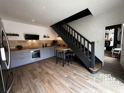 Maison - 162 m² - 6 pièces