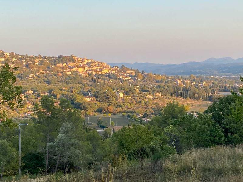 Terrain constructible - 2 080 m²