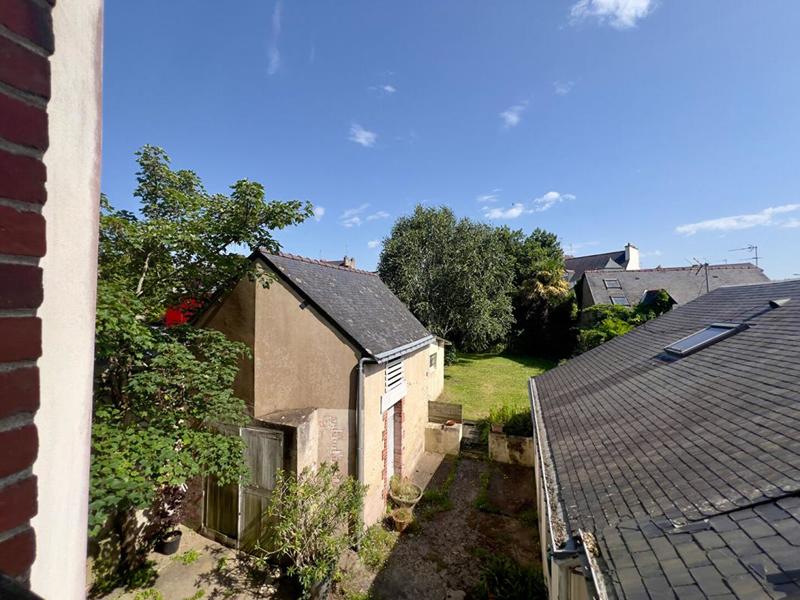 Appartement - 85 m² - 3 pièces