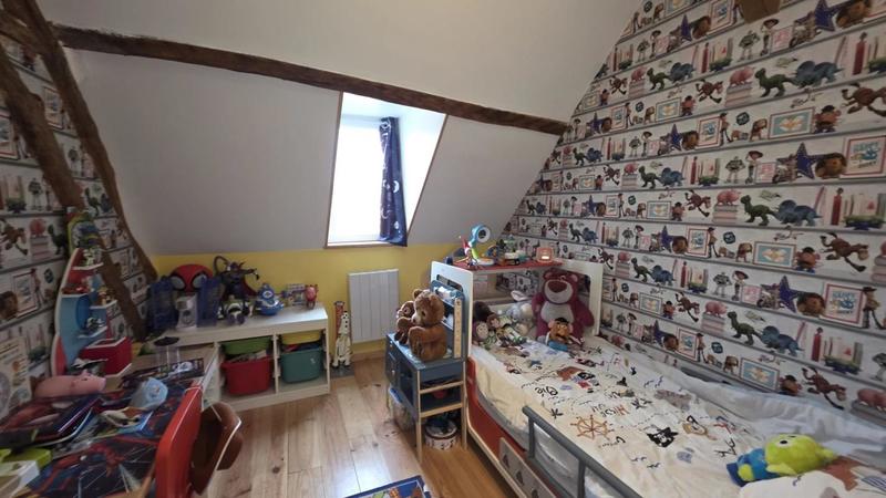 Maison - 83 m² - 5 pièces