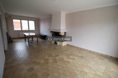 Maison - 360 m² - 6 pièces