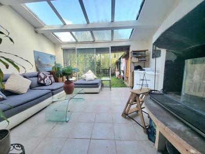 Maison - 177 m² - 6 pièces