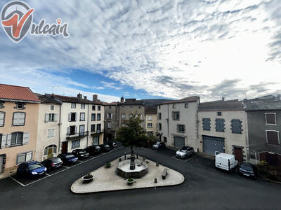 Immeuble - 197 m² - 10 pièces