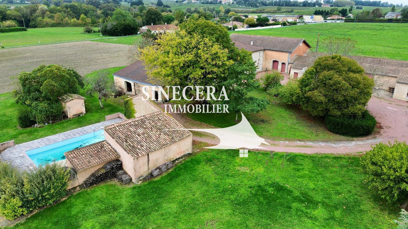 Propriété - 520 m² - 12 pièces