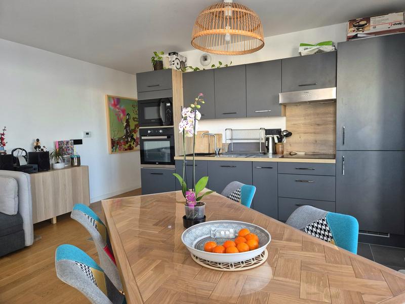 Appartement - 60 m² - 3 pièces