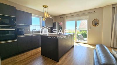 Maison - 92 m² - 4 pièces