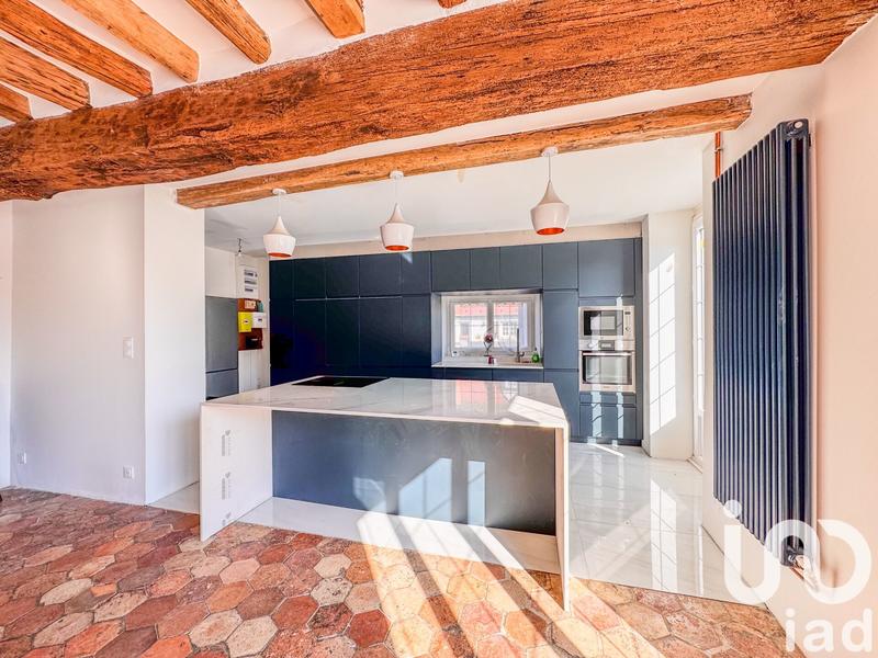 Maison - 250 m² - 7 pièces