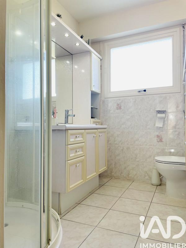 Maison - 161 m² - 10 pièces