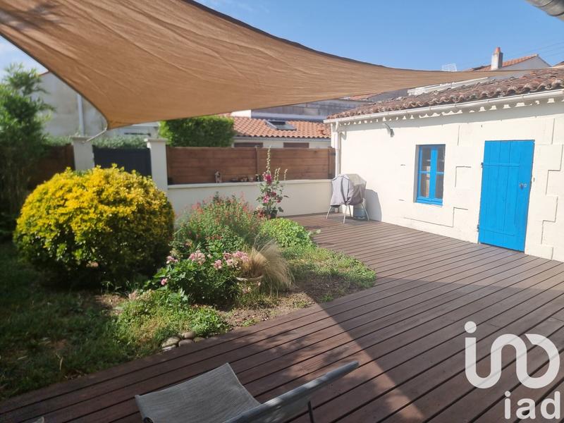 Maison - 167 m² - 8 pièces