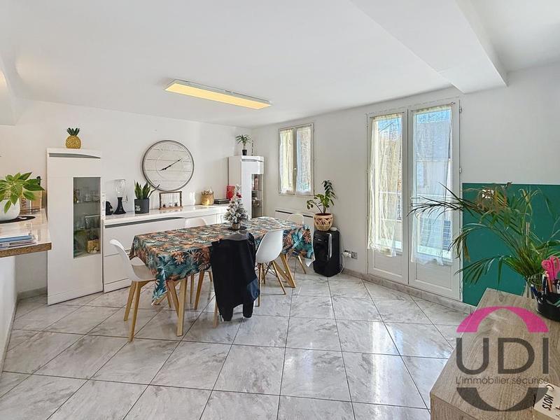 Pavillon - 122 m² - 5 pièces