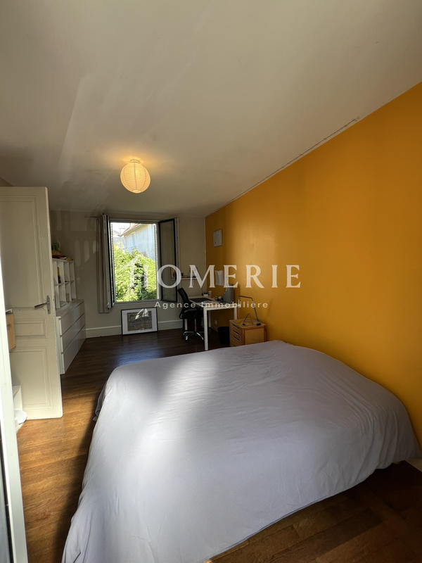 Maison - 193 m² - 8 pièces